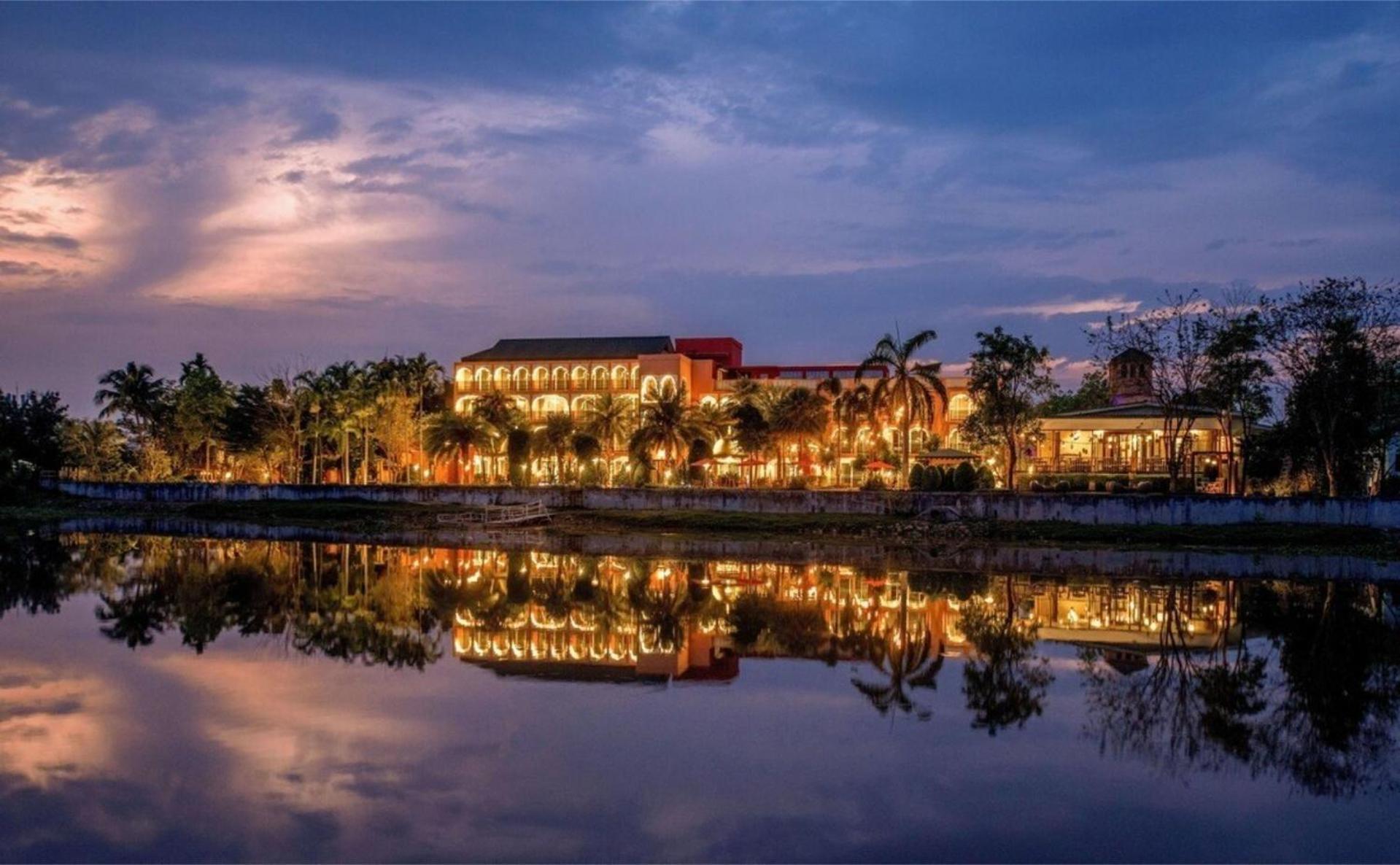 Sheik Istana Hotel Chiangmal Chiang Mai Buitenkant foto